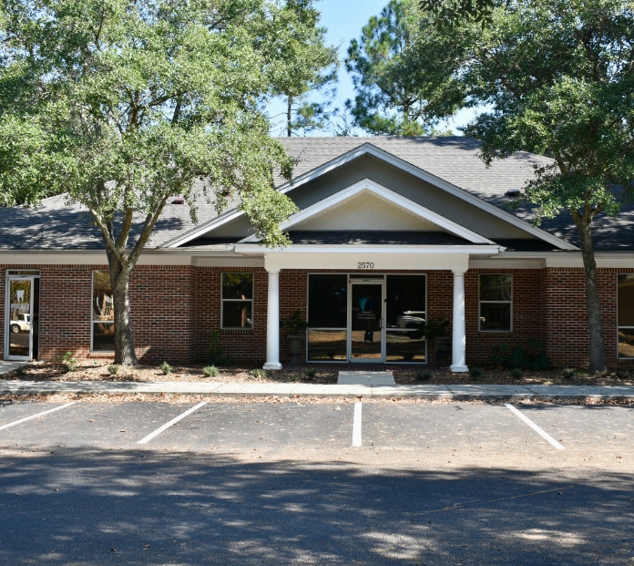 Tallahassee dental office exterior