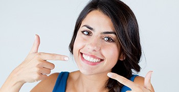 Before and after image of teeth whitening in Tallahassee 